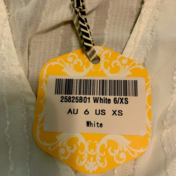 NWT White Hello Molly Mini Wrap dress - Picture 5 of 5